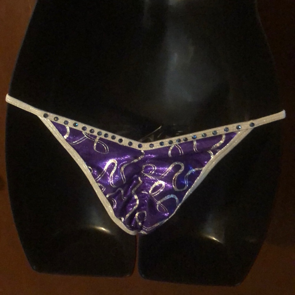 Competition suit - Picture 4 of 4